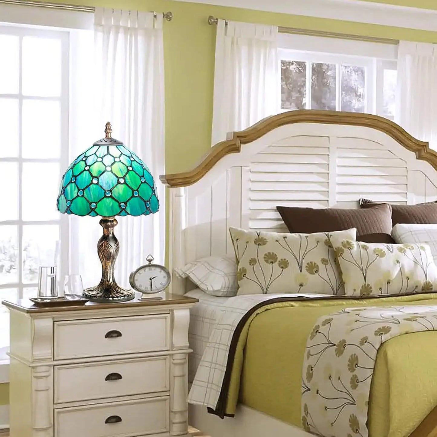 Handmade Stained Glass Table Lamp, Crystal Bead Style, Antique Art Craft for Living Room Bedroom (Green Pearl)