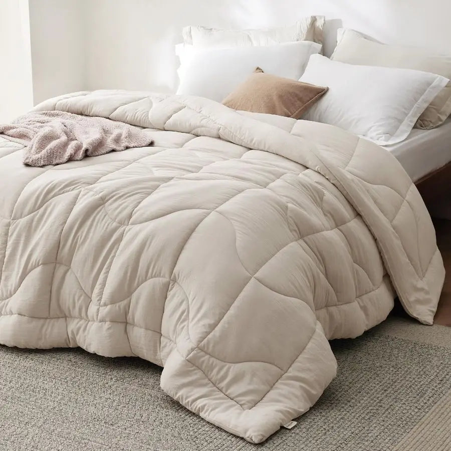All Season UltraSoft Down Alternative Comforter With Duvet Insert