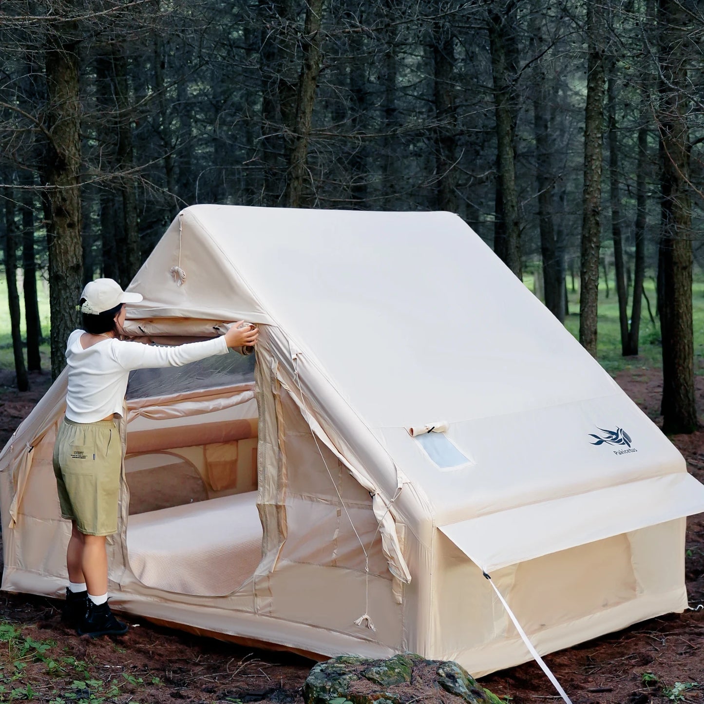 Pakicetus Inflatable Tent With Skylight Quick Setup Four To Six Person