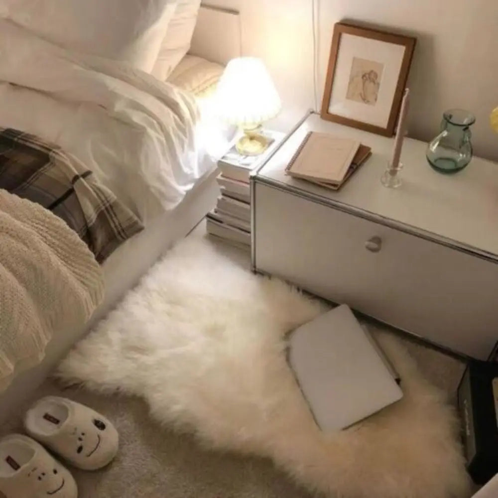 Washable Fluffy Shaggy Faux Fur Sheepskin Rug For Bedroom Mats