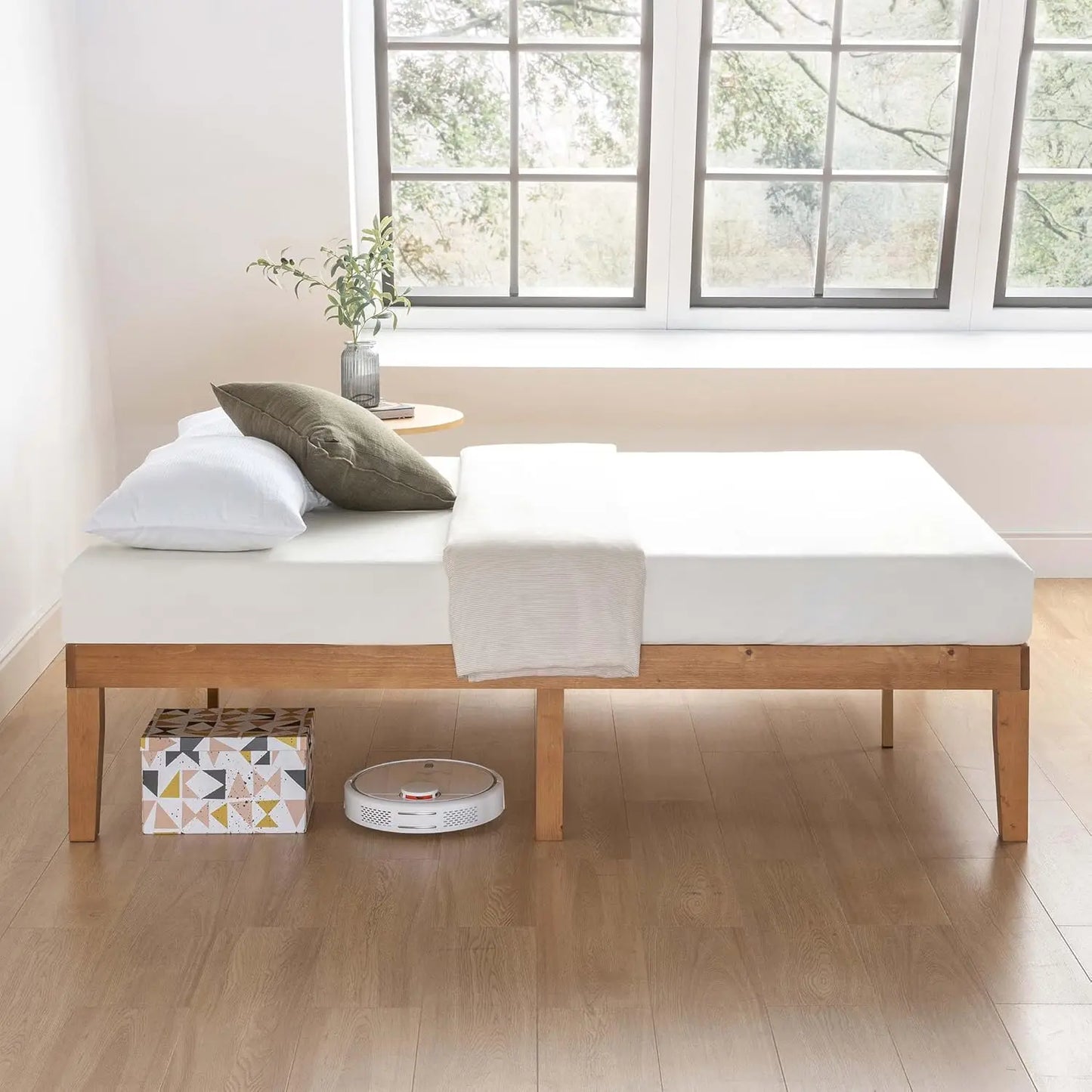 Natural Pine Solid Wood Platform Bed With Slats Durable Quality